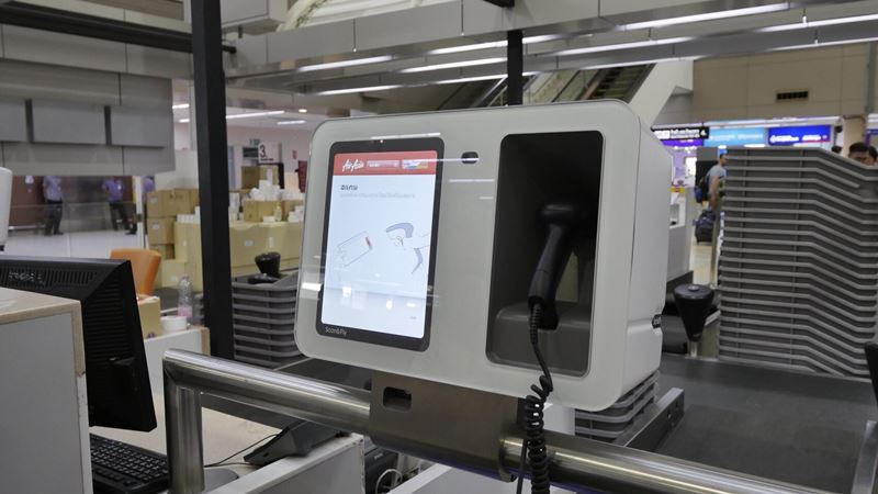 Applying self bag drop machines for convenient travel