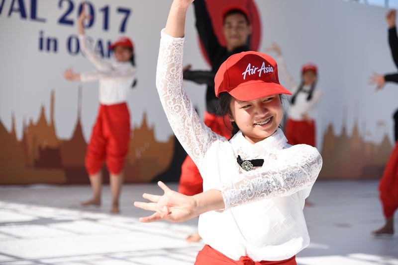 "AirAsia Youth Cultural Ambassadors" Preserving Thai Arts and Culture